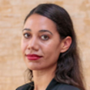 Meet your Posher, Crystal